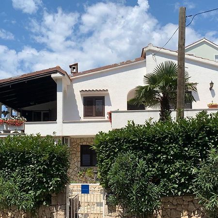 Villa Gromaca Omišalj Exterior foto