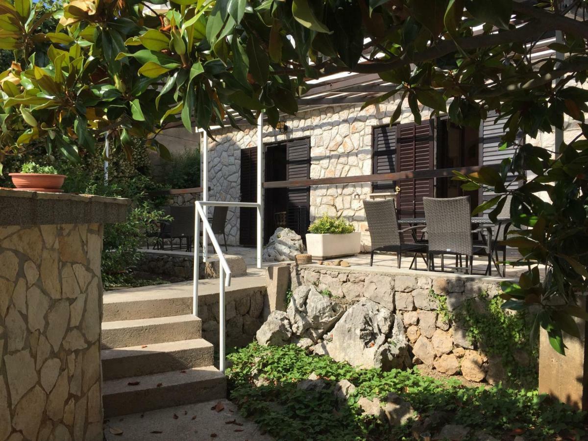 Villa Gromaca Omišalj Exterior foto